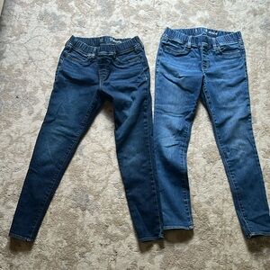 2 GAP jeggings